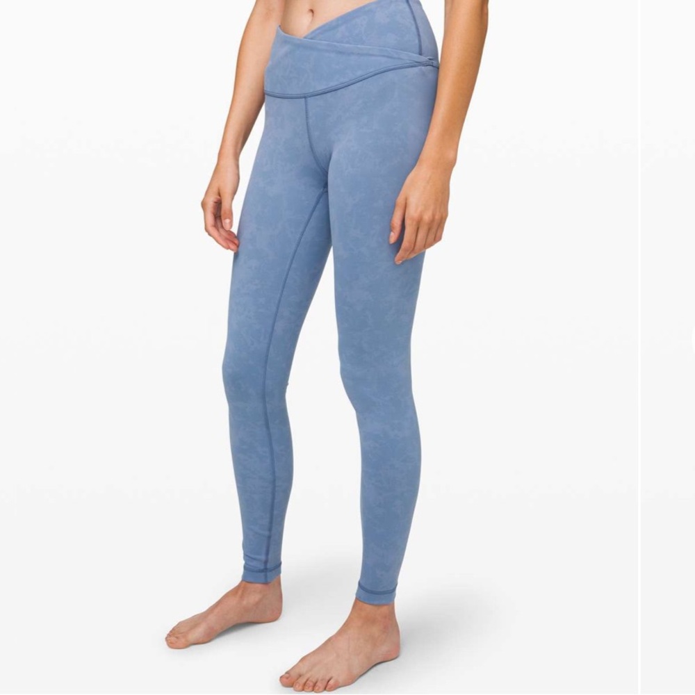 Lululemon | Always On High-Rise Tight 28" | Size 6 | Sky Wash Print Tempest Blue